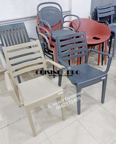 les-chaise-de-cafe-multi-couleur-big-2