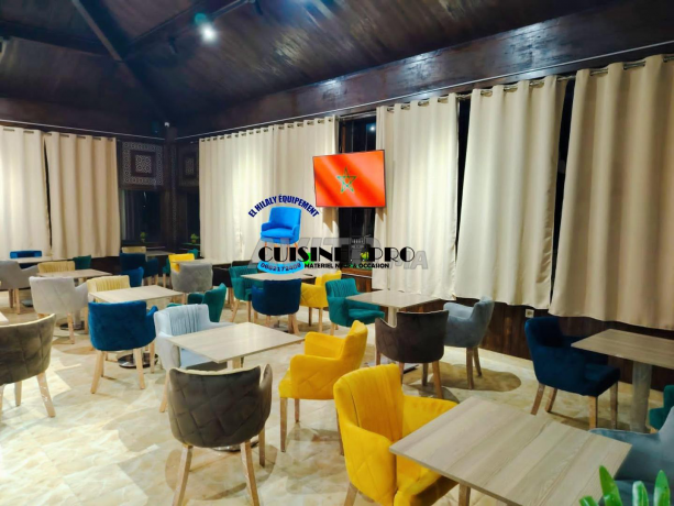 les-chaise-de-cafe-multi-couleur-big-1