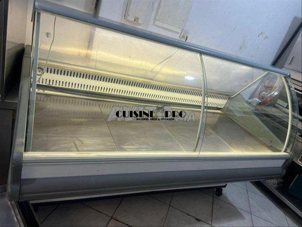 presentoir-boucherie-importe-big-1