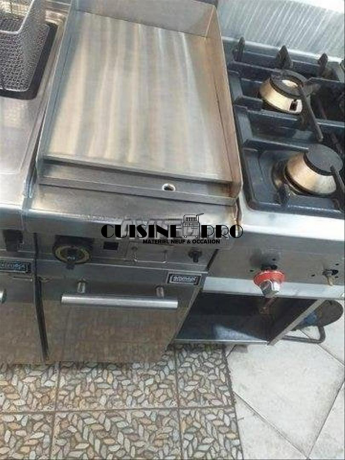 plancha-sur-placard-gaz-big-0