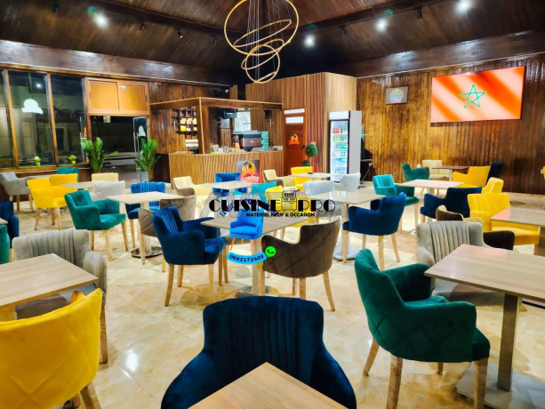les-chaise-de-cafe-multi-couleur-big-0