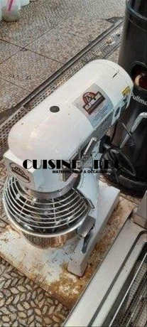 batteur-patisserie-importe-big-0