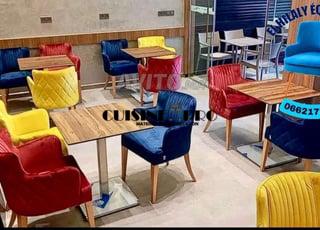 chaises-de-cafe