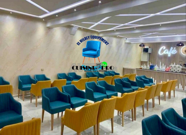 chaise-et-tables-pour-cafe-marocain-big-0