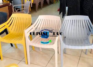 chaise-de-cafe-haute-qualite