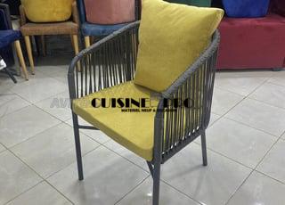 chaise-cafe-restaurant