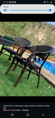 chaise-neufs-de-cafe-big-3