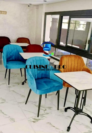les-chaises-des-cafes-big-1