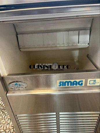 machine-a-glacons-importe-big-2