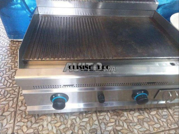 plancha-lisse-rainure-posable-gaz-big-1