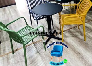 chaise-terrasse-de-cafe