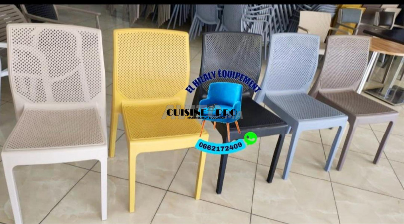 chaise-et-table-de-cafe-big-3